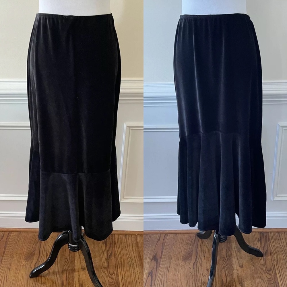 New Free People Ciao Lucia Lyla Stretch Black Velvet Skirt Size Medium $425